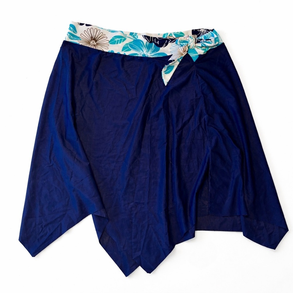 3/$25 | Silhouette Solution Swim Skirt / Sarong – Size 10/12